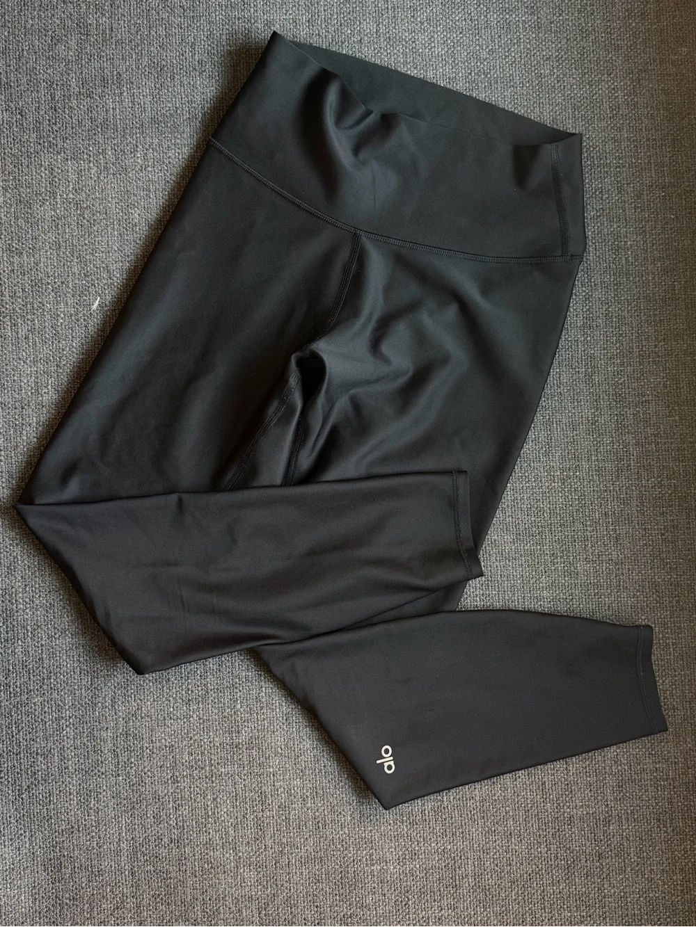 ALO 7/8 High-Waist Airlift Legging, black m